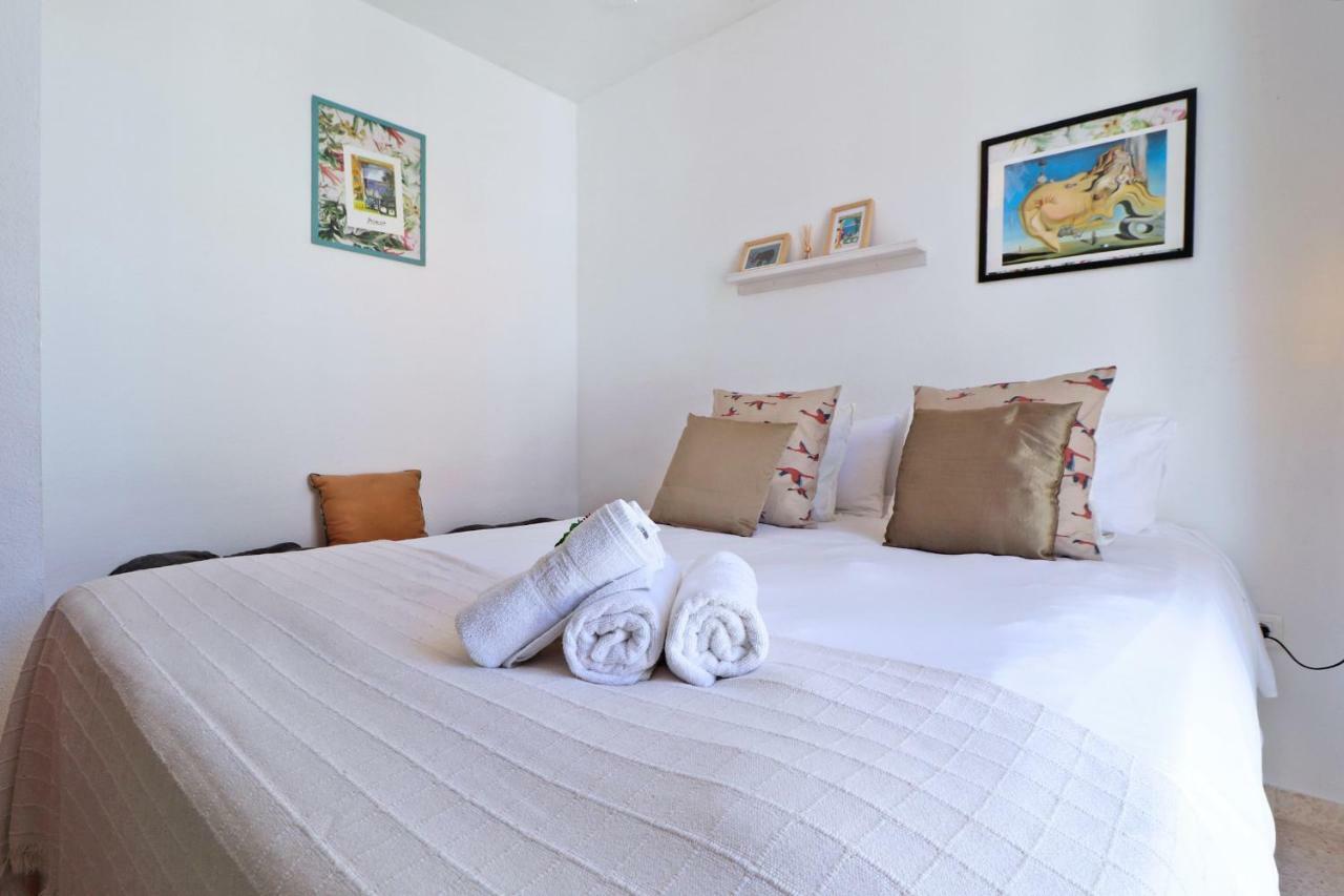 Апартаменты Del Parque Flats Victoria Trini Малага Экстерьер фото