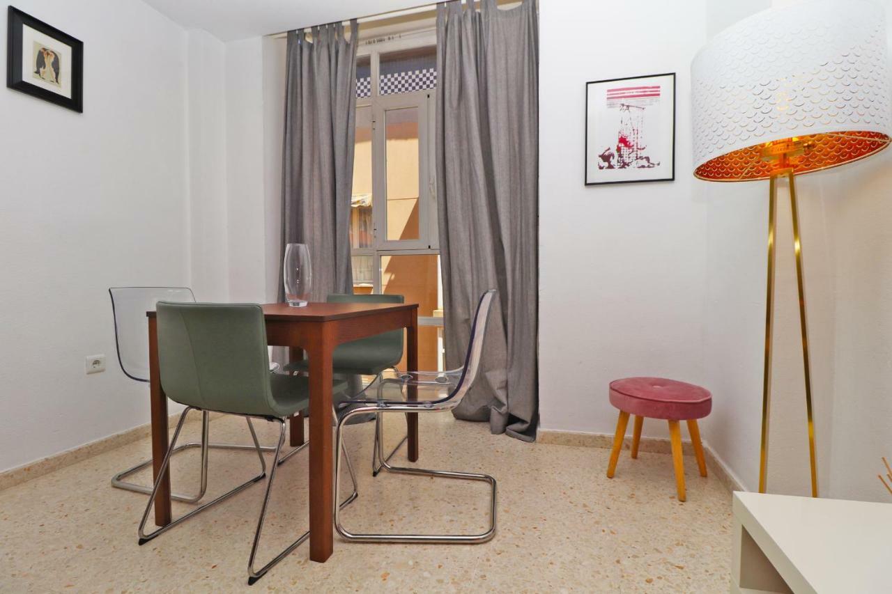 Апартаменты Del Parque Flats Victoria Trini Малага Экстерьер фото